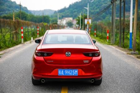 MAZDA3昂克賽拉